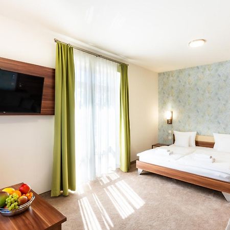 Mosonmagyaróvár B&B Lajta Park מראה חיצוני תמונה